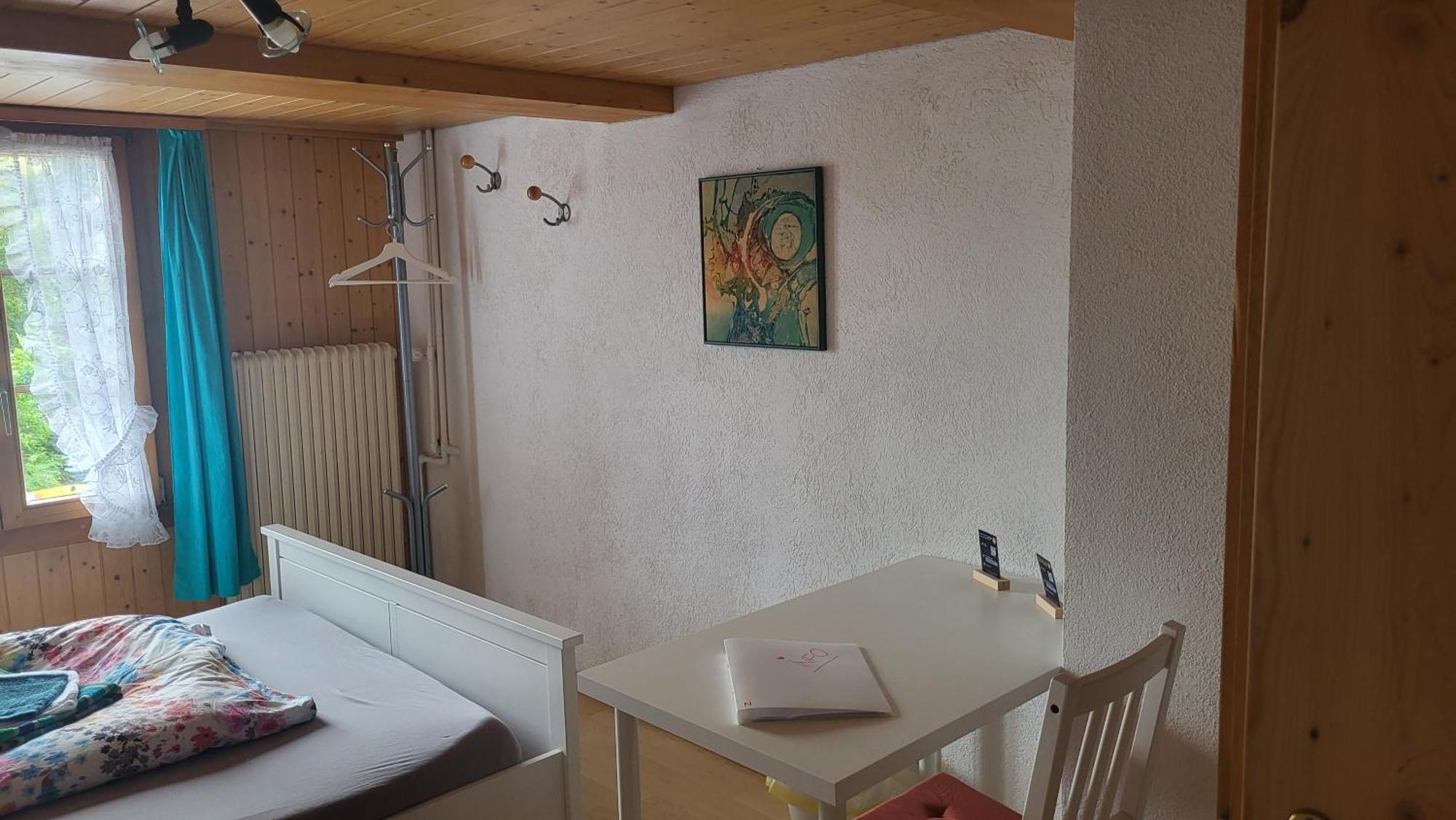 Auszeit Bed & Breakfast Wattenwil Eksteriør bilde