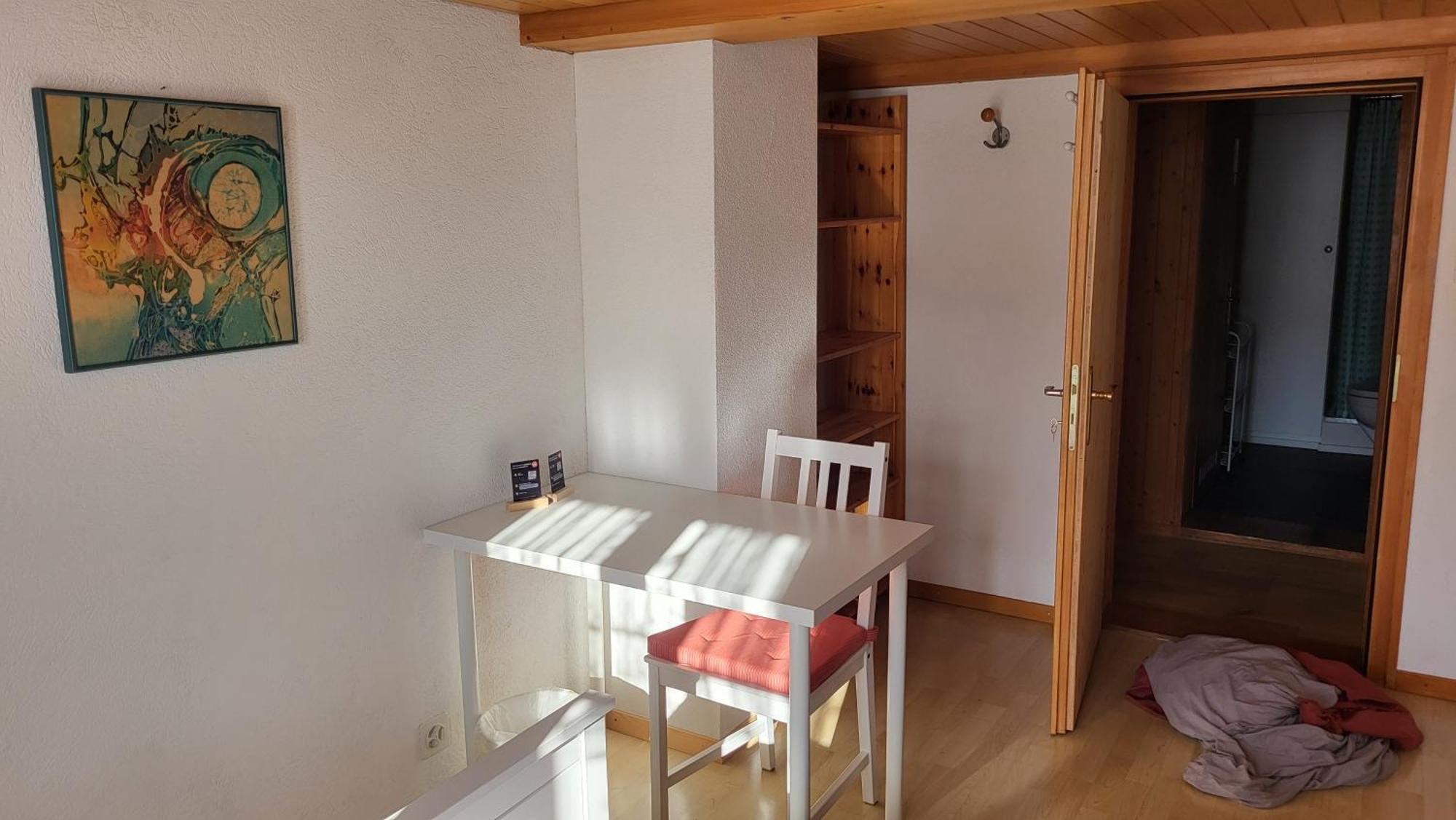 Auszeit Bed & Breakfast Wattenwil Eksteriør bilde
